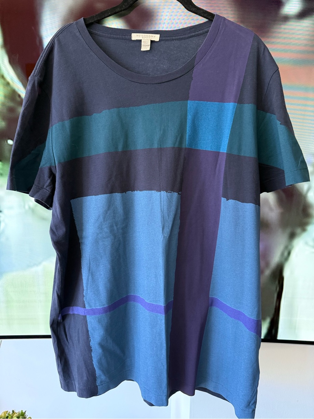Burberry T-Shirt size xl